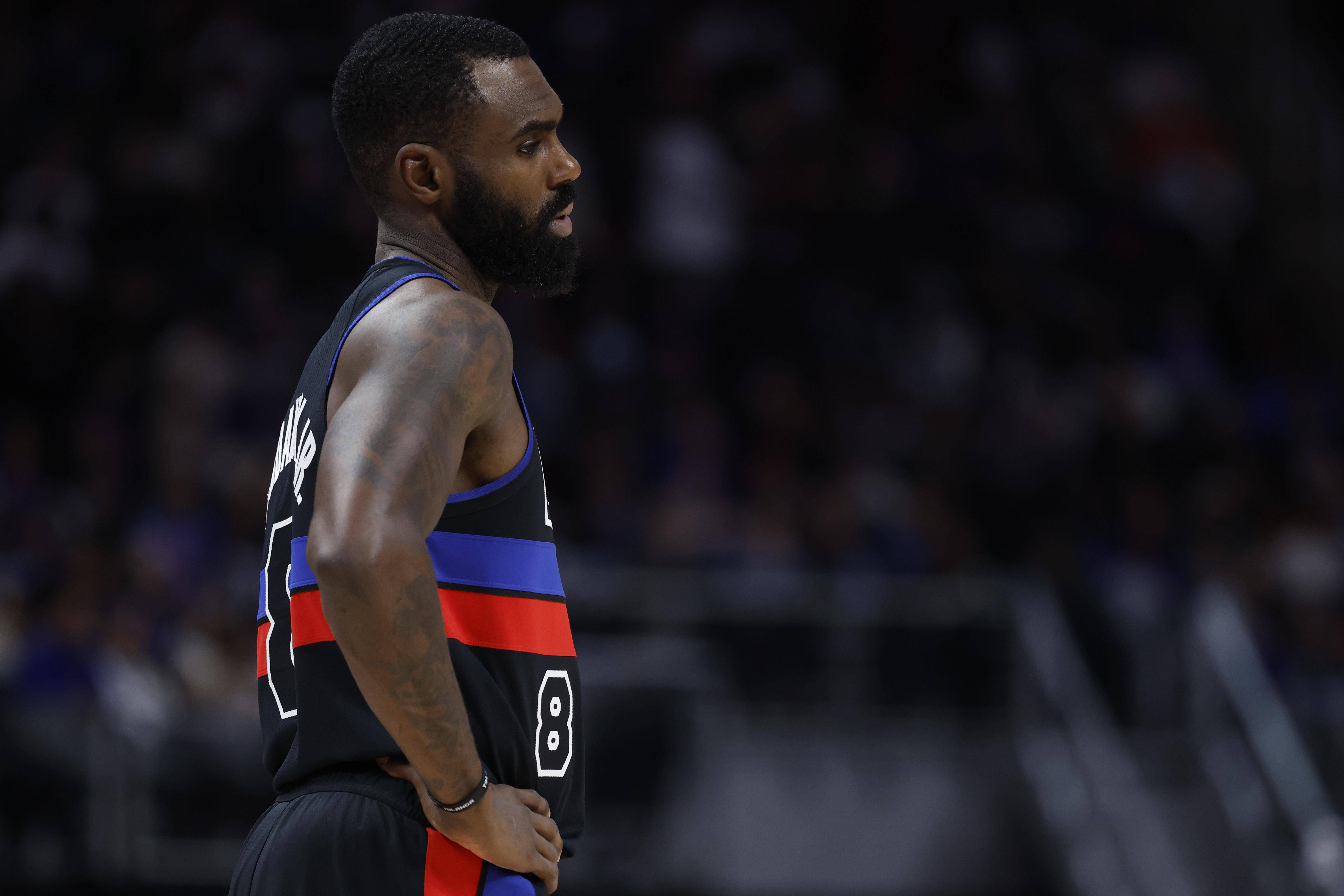 开云中国-蒂姆迎来十二赛季出色发挥，独行侠观众热烈欢呼！-开云中国