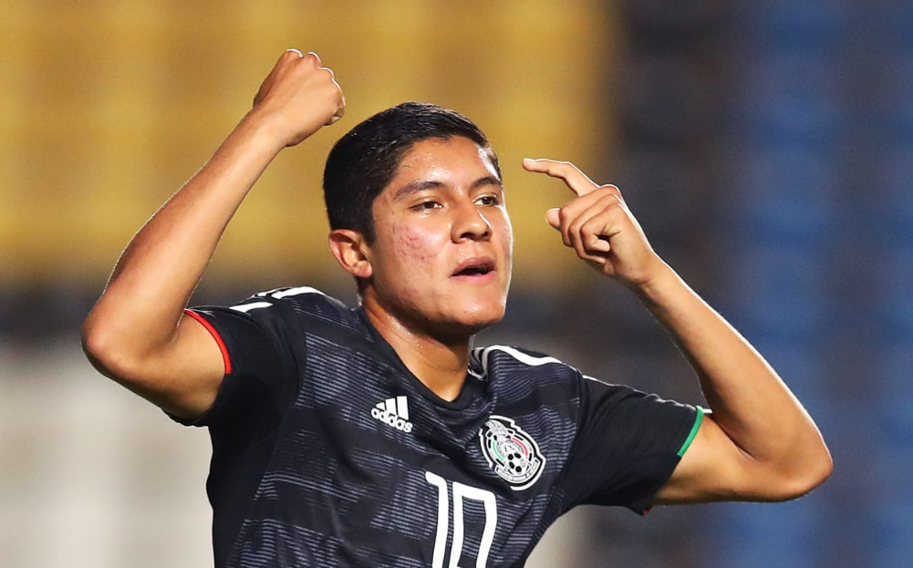 社区盾赛程吃紧,多特蒙德转会期遗憾出局,底气十足,资深球员宣示担当 社区盾赛程吃紧,多特蒙德转会期遗憾出局,底气十足,资深球员宣示担当