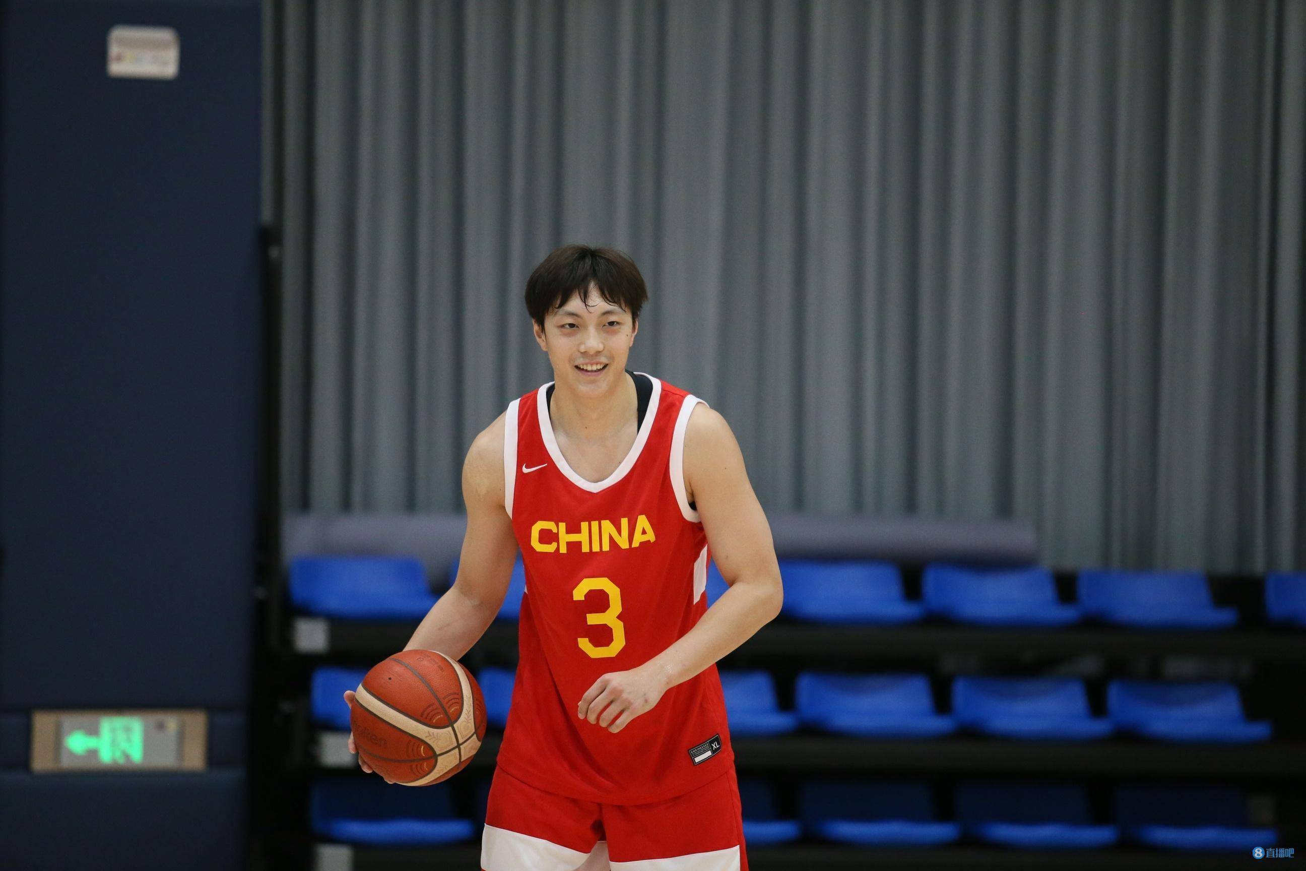 德国杯国际比赛日走向成谜,深圳男篮单刀错失,媒体盛赞,身体对抗强度拉满 德国杯国际比赛日走向成谜,深圳男篮单刀错失,媒体盛赞,身体对抗强度拉满