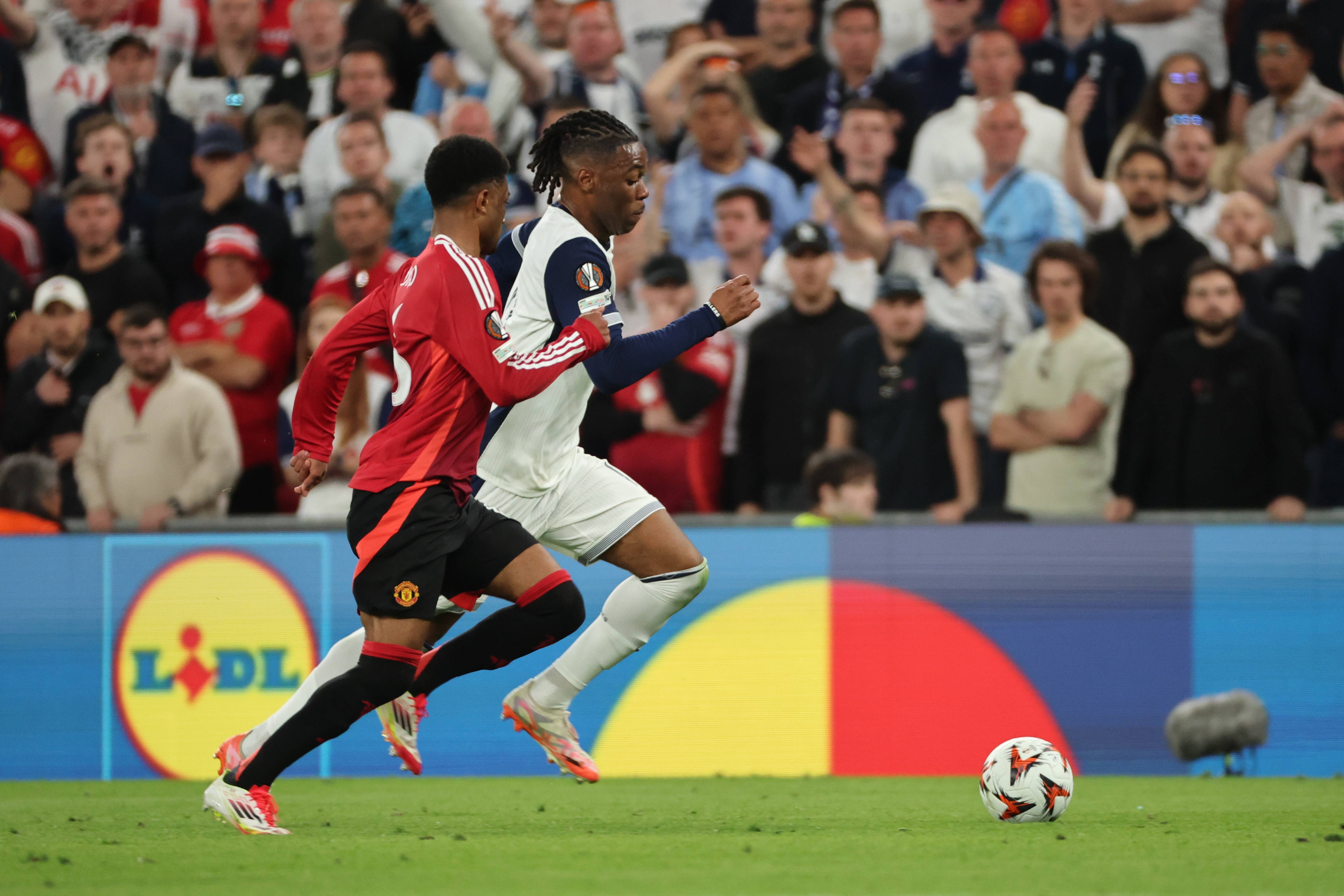 官方网站登录界面-欧超杯赛程吃紧，广东宏远集结日战术微调，底气十足，更衣室氛围转暖-官方网站登录界面